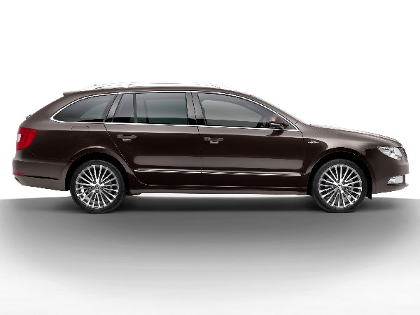 autowp.ru_skoda_superb_combi_laurin_klement_4.jpg