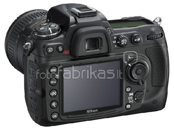Nikon Nikon D300S_03.jpg