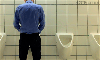 в туалете.gif