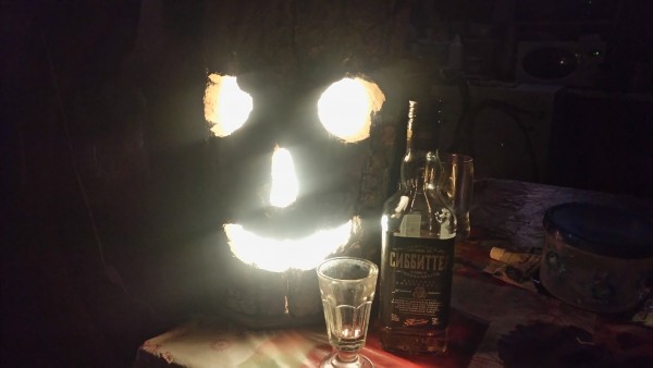 1509808331158-812459450.jpg