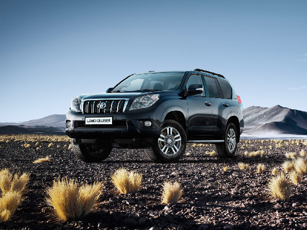 toyota-landcruiser-2010-exterior-tme-001-a-full_tcm305-923797.jpg