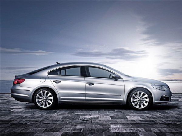 6320.Volkswagen_Passat%20CC_Sedan_2008.jpg-640x0.jpg